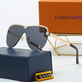 Louis vuitton Stylish and cool casual sunglasses 4306 Oval